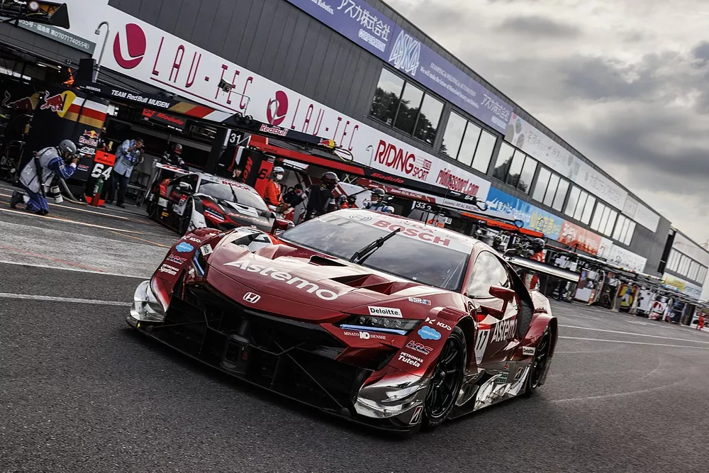 #17 Astemo NSX-GT