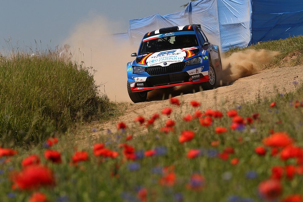 Efr&eacute;n Llarena, Sara Fern&aacute;ndez, Skoda Fabia Rally2 evo