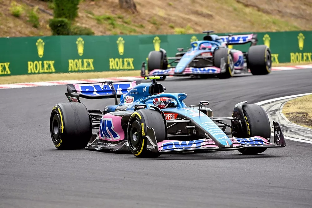 Esteban Ocon, Alpine A522, Fernando Alonso, Alpine A522