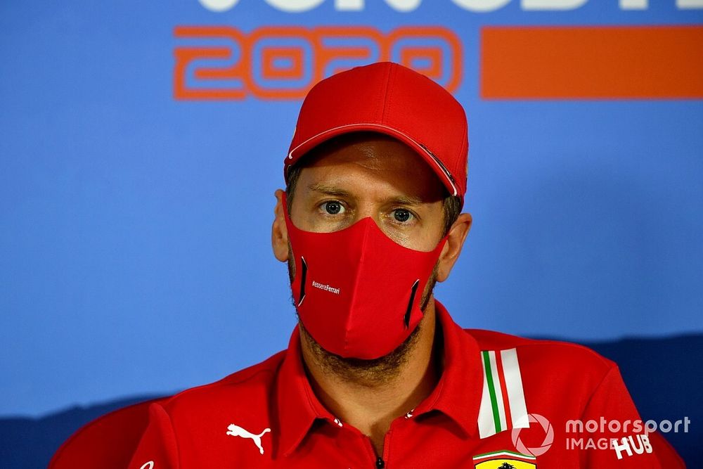 Sebastian Vettel, Ferrari durante la conferenza stampa