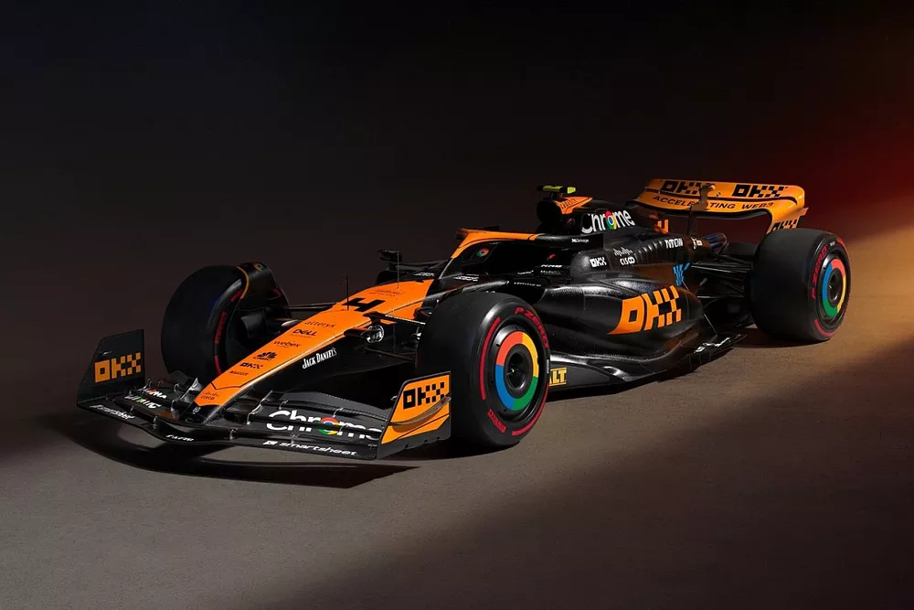 F1: McLaren revela pintura do MCL60 para Singapura e do Japão