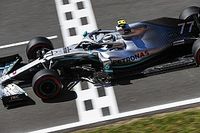 Bottas bate recorde da pista, destr&oacute;i Hamilton e faz pole no GP da Espanha de F&oacute;rmula 1