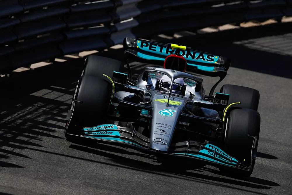 Lewis Hamilton, Mercedes W13