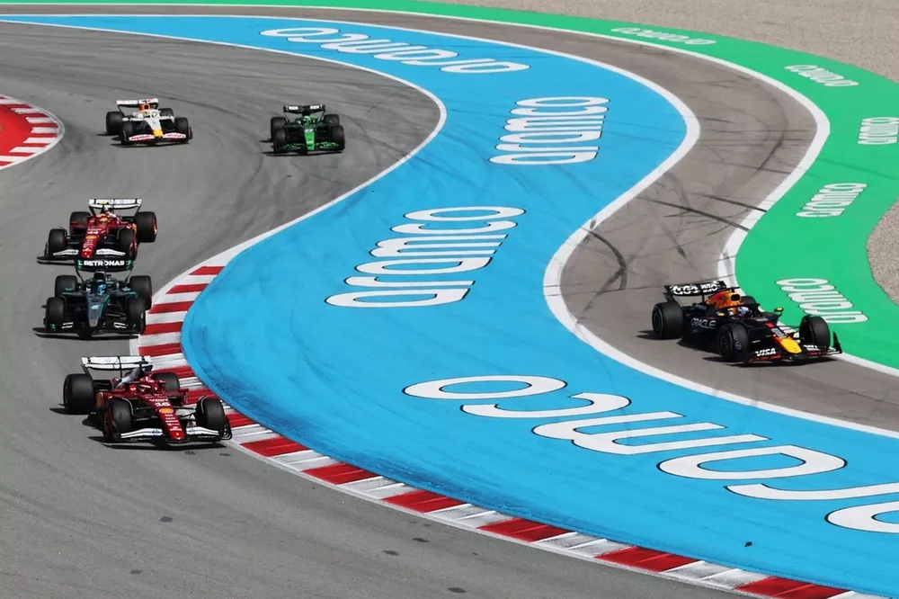 Charles Leclerc, Ferrari, Max Verstappen, Red Bull Racing, George Russell, Mercedes