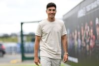 Vi&ntilde;ales explica su visita a la f&aacute;brica de KTM