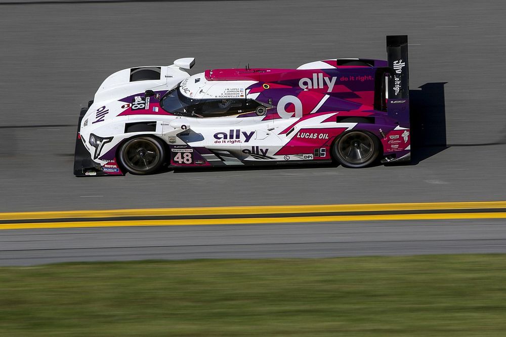 #48 Action Express Cadillac DPi: Mike Rockenfeller, Kamui Kobayashi, Jimmie Johnson, José María López