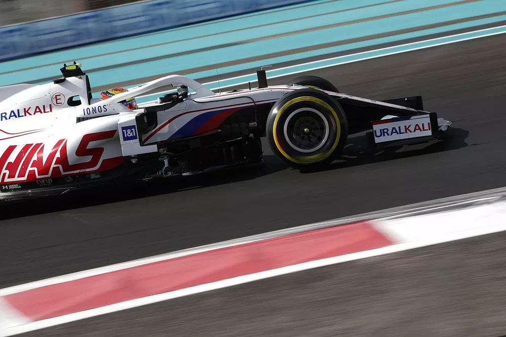 Mick Schumacher, Haas VF-21