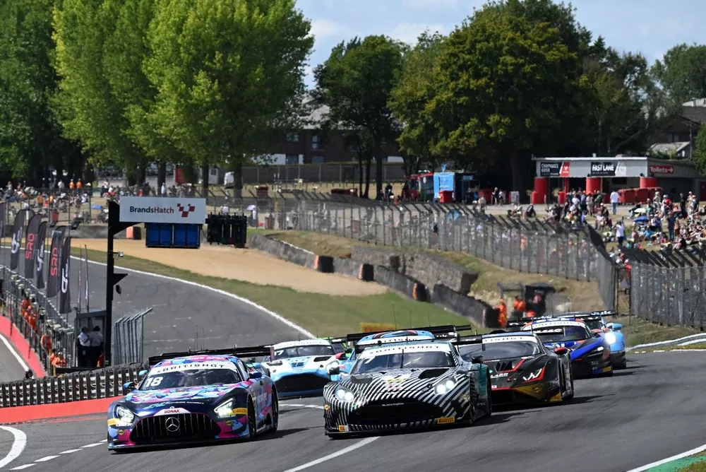 JE_3677329_HiRes