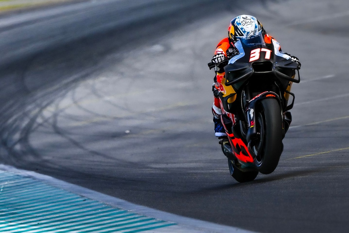 MotoGP | Acosta: "Voto? Mi do 6 su 10. Ma siamo più lenti delle Ducati"