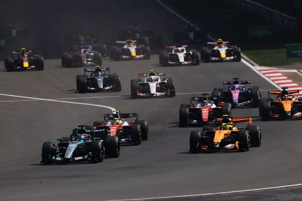 Ferrari-Start als Waffe: Rivalen warnen vor den ersten Rennrunden