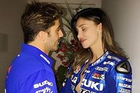 Suzuki niega que quiera alejar a la novia de Iannone del equipo
