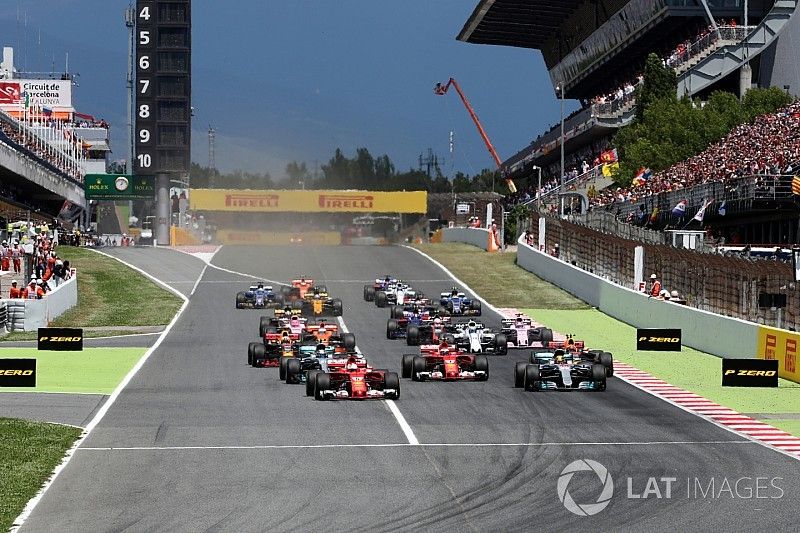 Sebastian Vettel, Ferrari SF70H leads at the start of the race