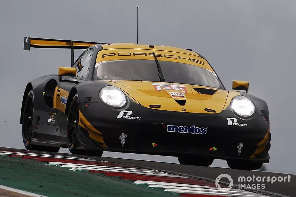 #56 Team Project 1 Porsche 911 RSR: Egidio Perfetti, Laurents Horr, Matteo Cairoli 
