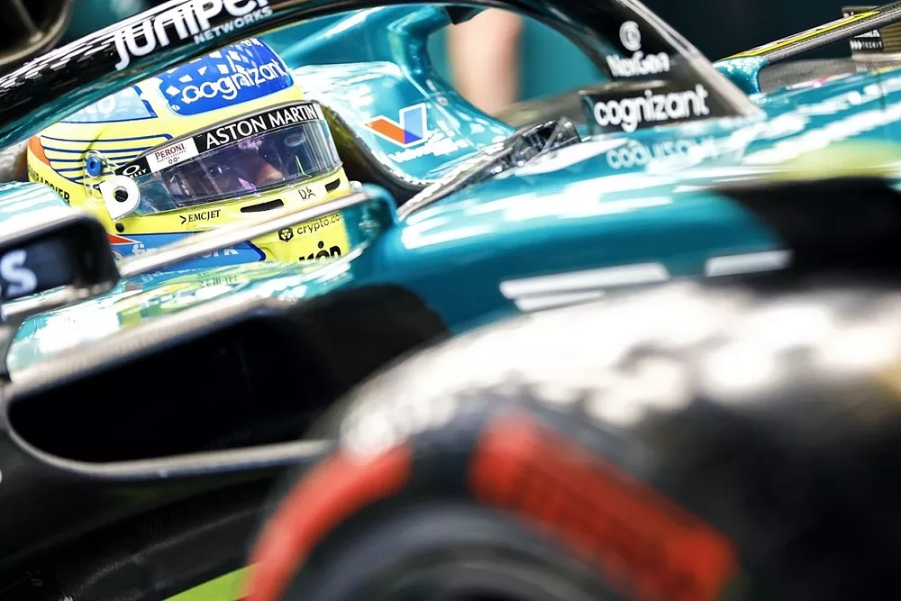 Fernando Alonso, Equipe de F1 da Aston Martin