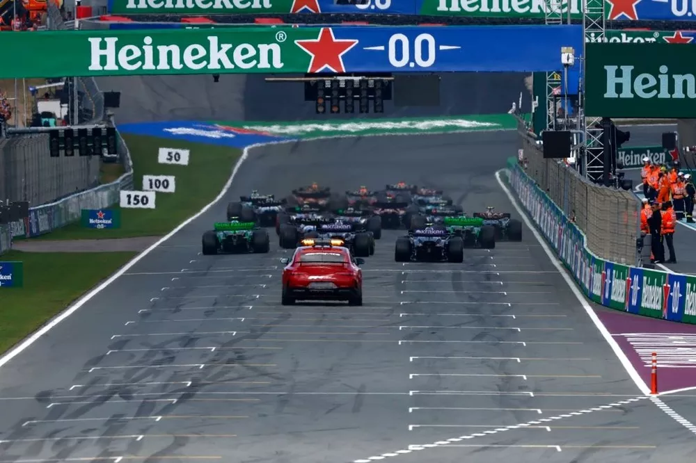 D&eacute;part de la course