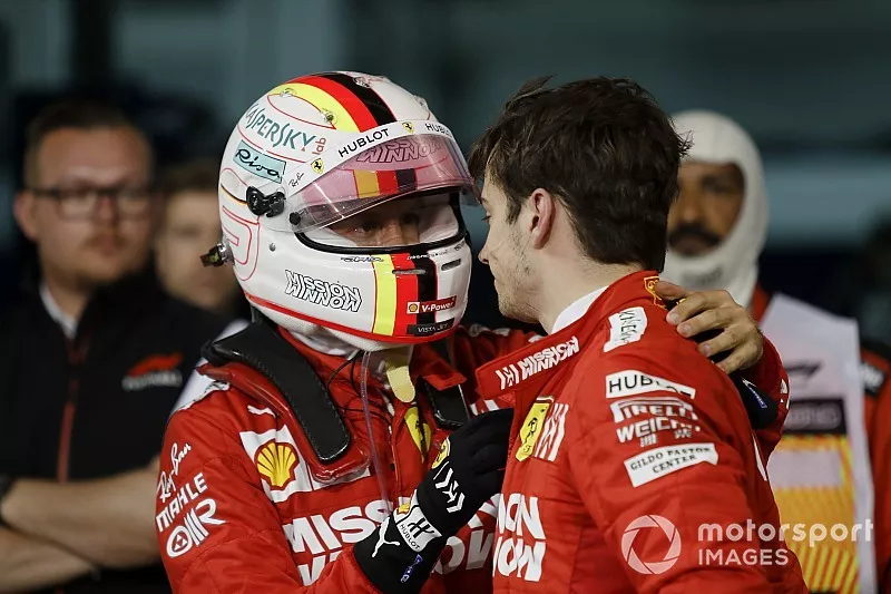 Sebastian Vettel, Ferrari, avec son co&eacute;quipier Charles Leclerc apr&egrave;s la course