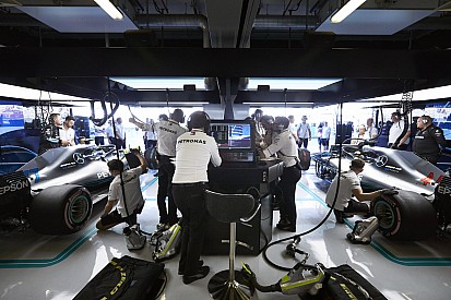 Hamilton et Mercedes déjà plongés dans le détail pour 2019