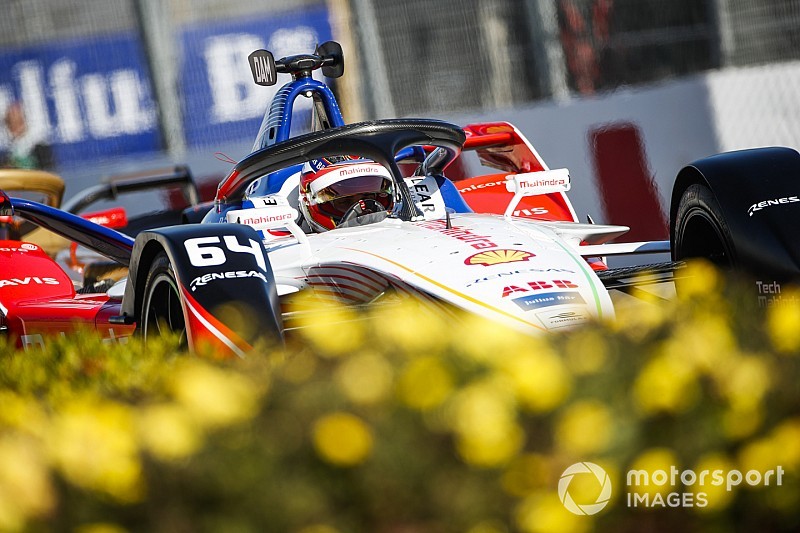 D'Ambrosio aprovecha la pifia absoluta de BMW y gana en Marrakech