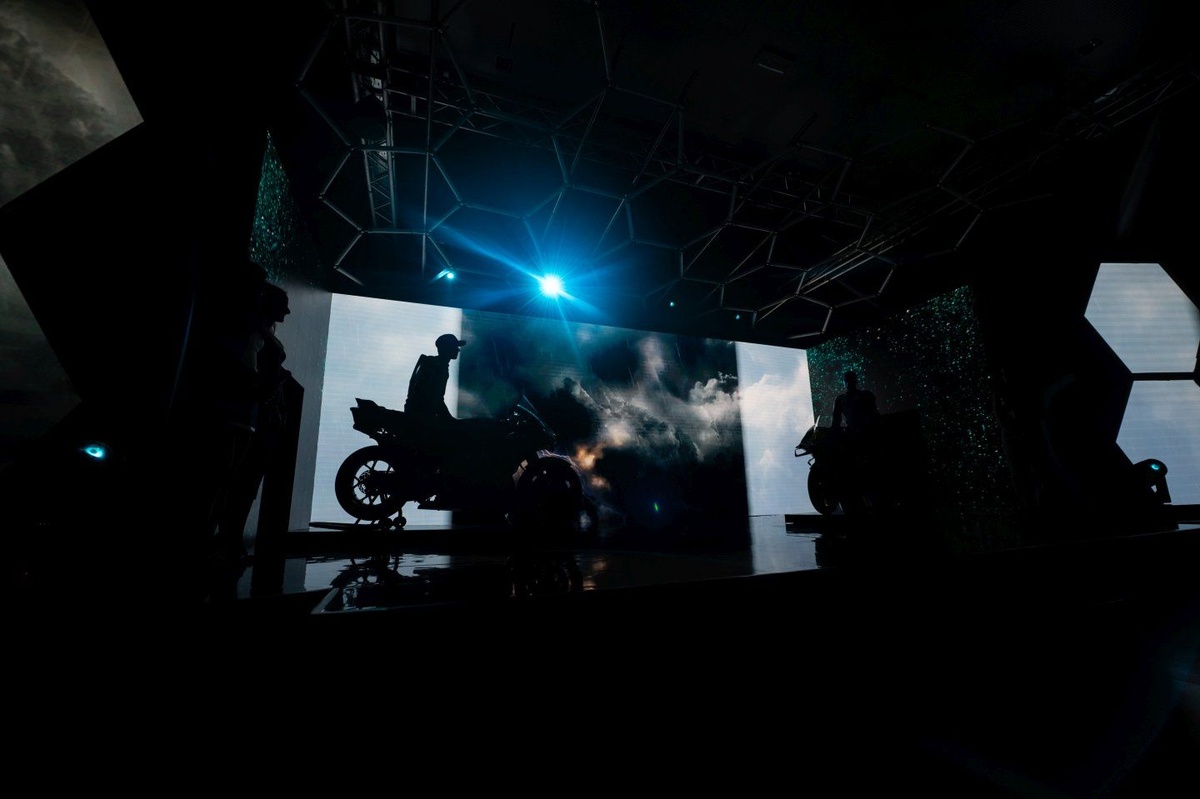 Diretta MotoGP | Gresini presenta le Ducati di Alex Marquez ed Aldeguer