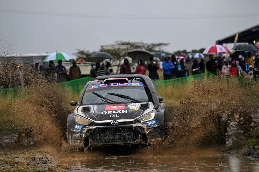 Kajetan Kajetanowicz, Maciej Szczepaniak, Toyota GR Yaris Rally2