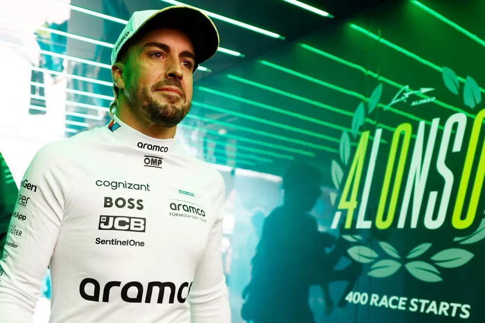 Fernando Alonso, Aston Martin