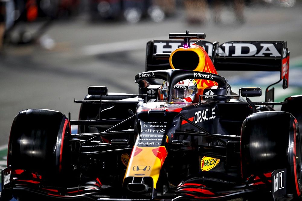 Max Verstappen, Red Bull Racing RB16B