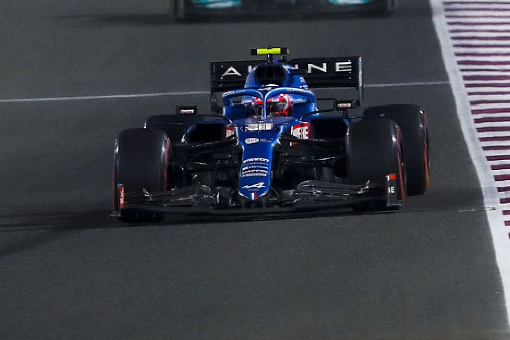 Esteban Ocon, Alpine A521, Valtteri Bottas, Mercedes W12, and Charles Leclerc, Ferrari SF21
