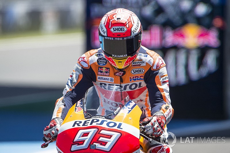 Márquez comenzó adelante en Francia