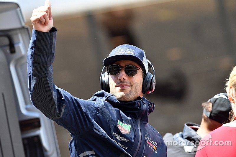 Daniel Ricciardo, Red Bull Racing en el desfile de pilotos