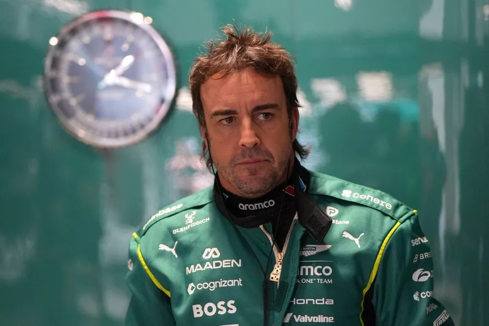 Fernando Alonso, Aston Martin