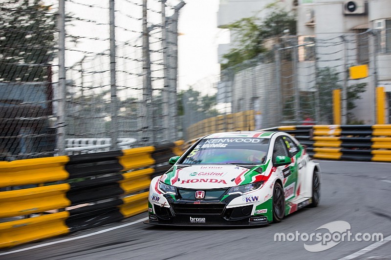 Macau WTCC: Michelisz fastest again in second practice