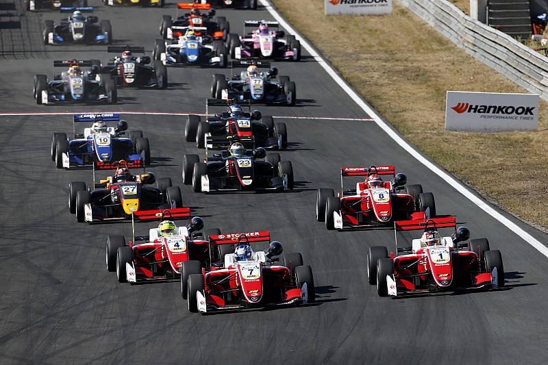 Enfada a equipos de F3 un test de Prema en Zandvoort