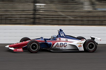 Kanaan logra el mejor tiempo en el Día de Carburación y Muñoz en 18