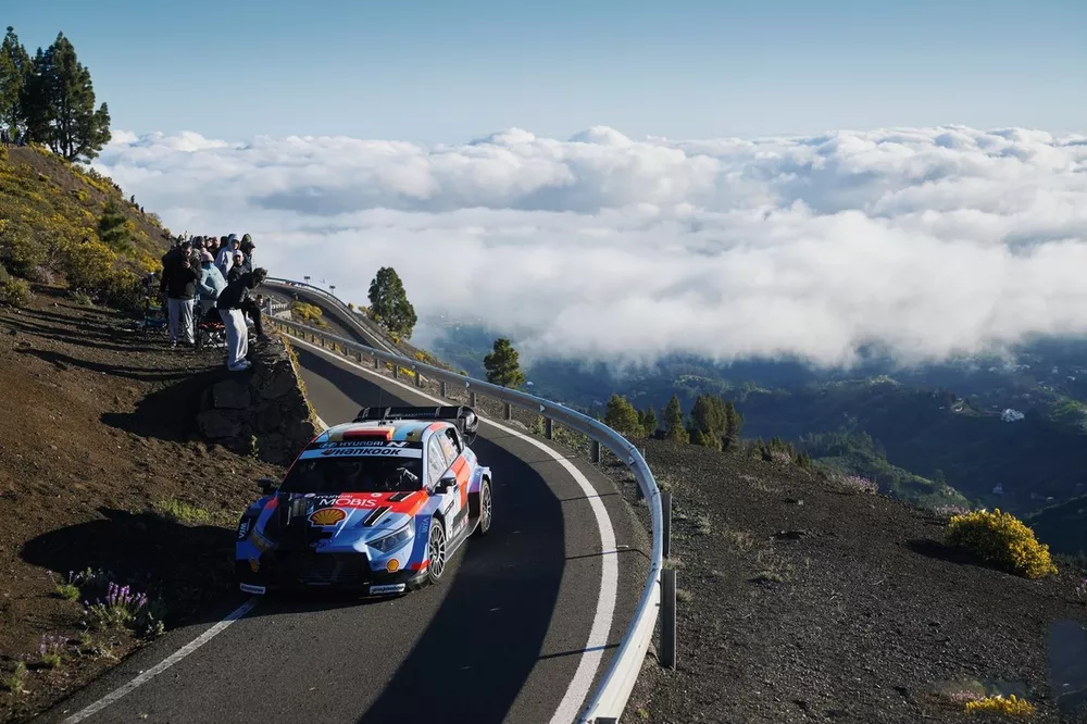 Daniel Sordo, Candido Carrera, Hyundai World Rally Team Hyundai i20 N Rally1