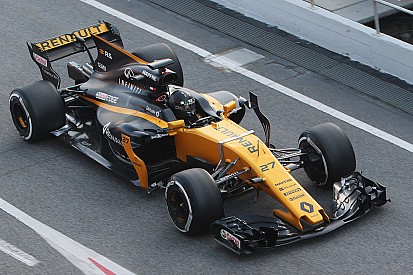 FIA paksa Renault ubah konsep sayap belakang