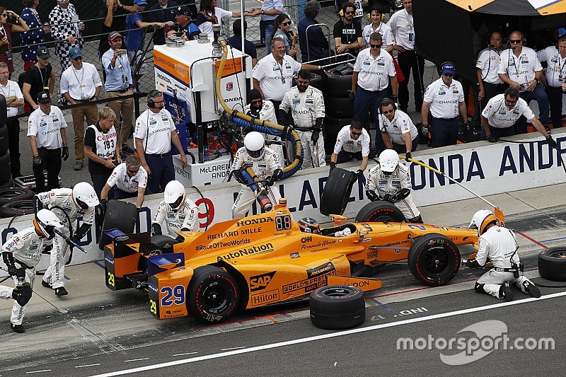 Alonso resmi akan kembali berlaga di Indy 500