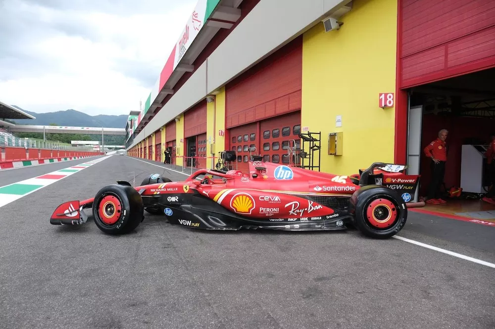 F1 | Test Pirelli: Leclerc al Mugello con la Ferrari SF-24