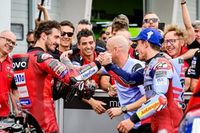 "Pecco es uno de los pilotos m&aacute;s importantes de la historia de Ducati; Marc lo es de MotoGP"