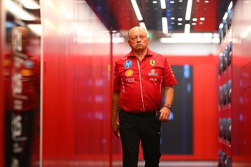 F1: Vasseur admite que "subestimou pressão psicológica" ao não desenvolver carro 