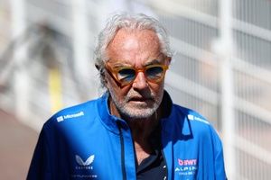 F1 - Briatore: "A maneira mais fácil de vencer seria contratar Verstappen, mas não podemos fazer isso"