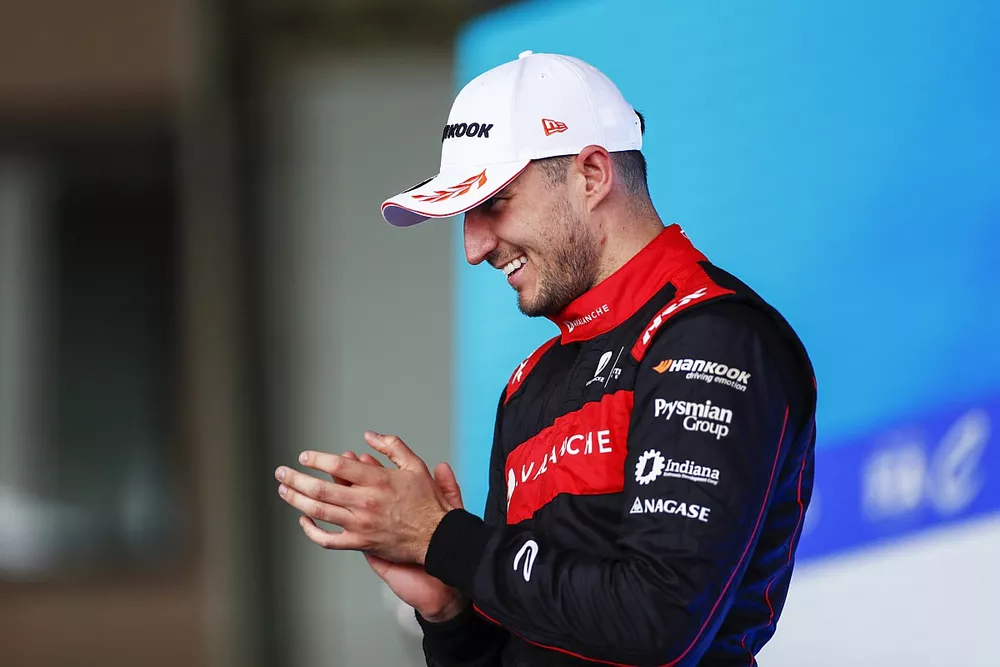 Jake Dennis, Andretti Autosport, 2nd position, on the podium