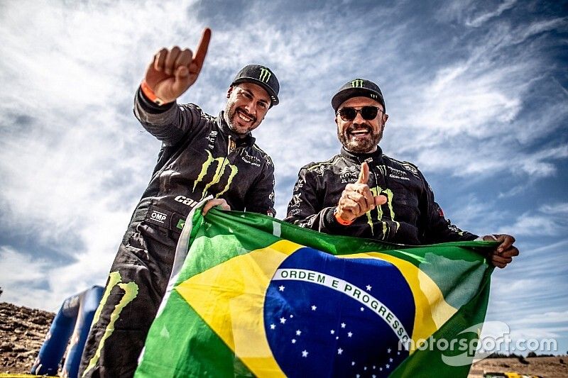 Reinaldo Varela e Gustavo Gugelmin comemoram título do Rally Cross Country da FIA