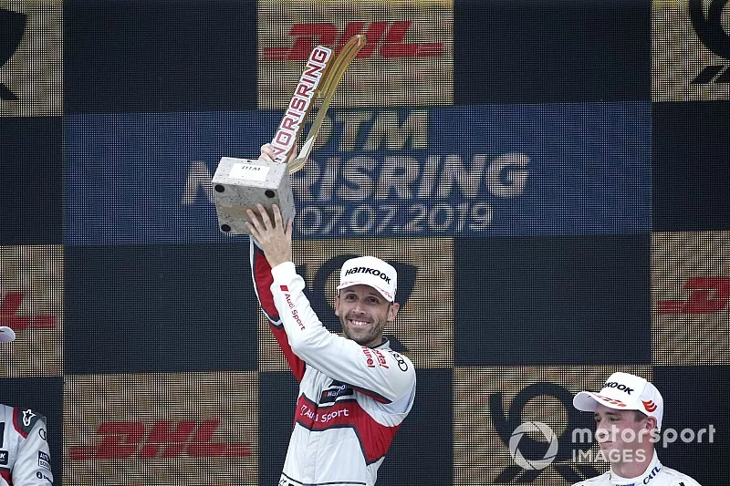 Podium: Race winner Ren&eacute; Rast, Audi Sport Team Rosberg