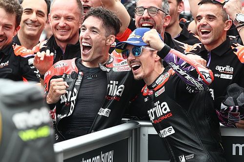 Vi&ntilde;ales: "Si tengo que dejar pasar a Espargar&oacute;, lo har&eacute;"