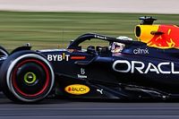 Zaklinowany element pod Red Bullem