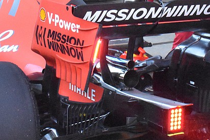 Ferrari: c'è un solo scarico wastegate più grande nel retrotreno della SF90
