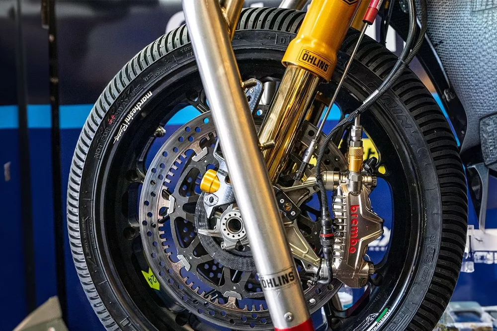 Brembo compra Öhlins
