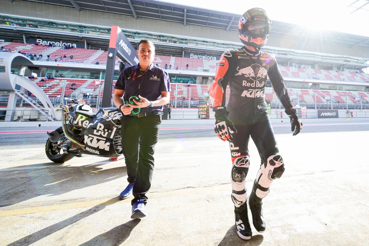 移籍ビニャーレスは初乗りKTMマシンに好感触「最初からスムーズ。僕が