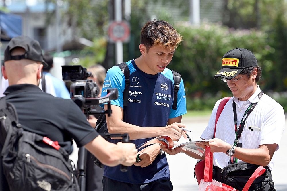 Alex Albon, Williams Racing, arriving in the paddock