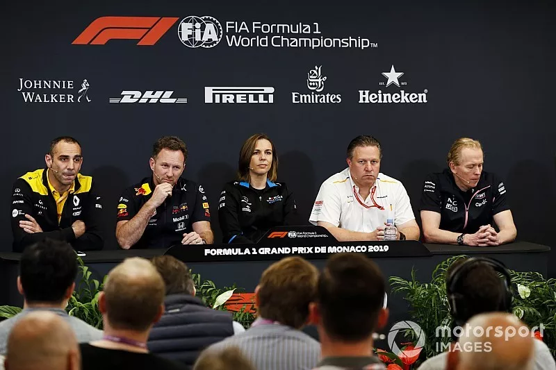 Cyril Abiteboul, Managing Director, Renault F1 Team, Christian Horner, Team Principal, Red Bull Racing, Claire Williams, Deputy Team Principal, Williams Racing, Zak Brown, Executive Director, McLaren, and Andrew Green, Technical Director, Racing Point, in the team principals Press Conference